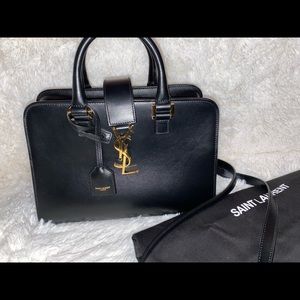 Close YSL SAINT LAURENT BLACK LEATHER BABY MONOGRAM BAG